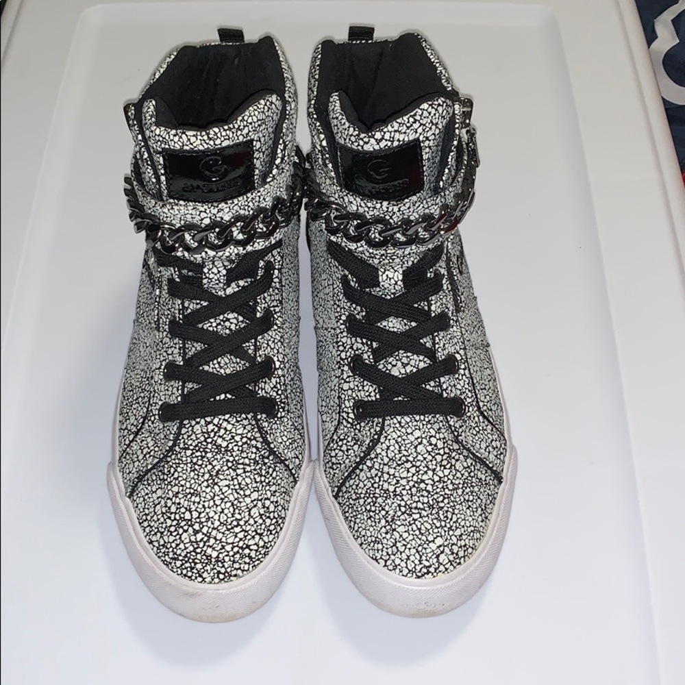 GUESS Chain Sneakers